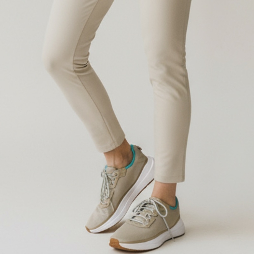 Columbia PFG Low Tide Drift Women’s Sz 8 Beige Tan Aqua Sneakers